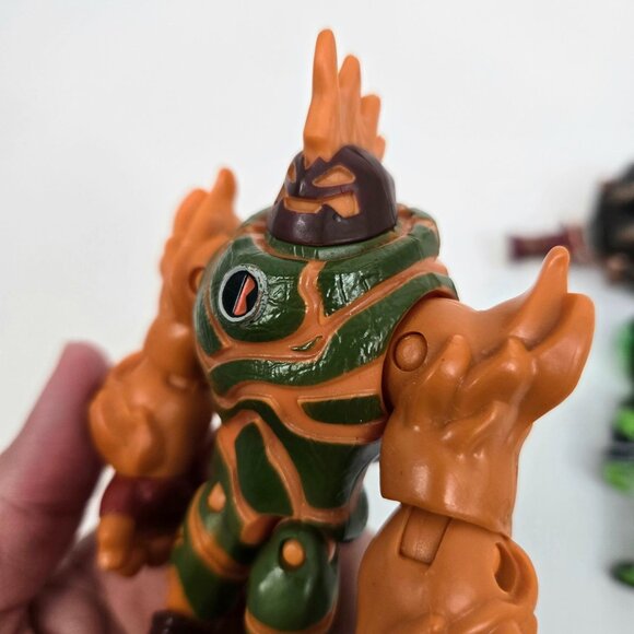 Ben 10 Action Figure Lot of 4 Hot Shot Rustbuggy Ben Steam Smythe Heatblast - Picture 3 of 11